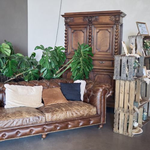 Authentieke houten kast