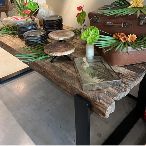 Rustieke houten tafel